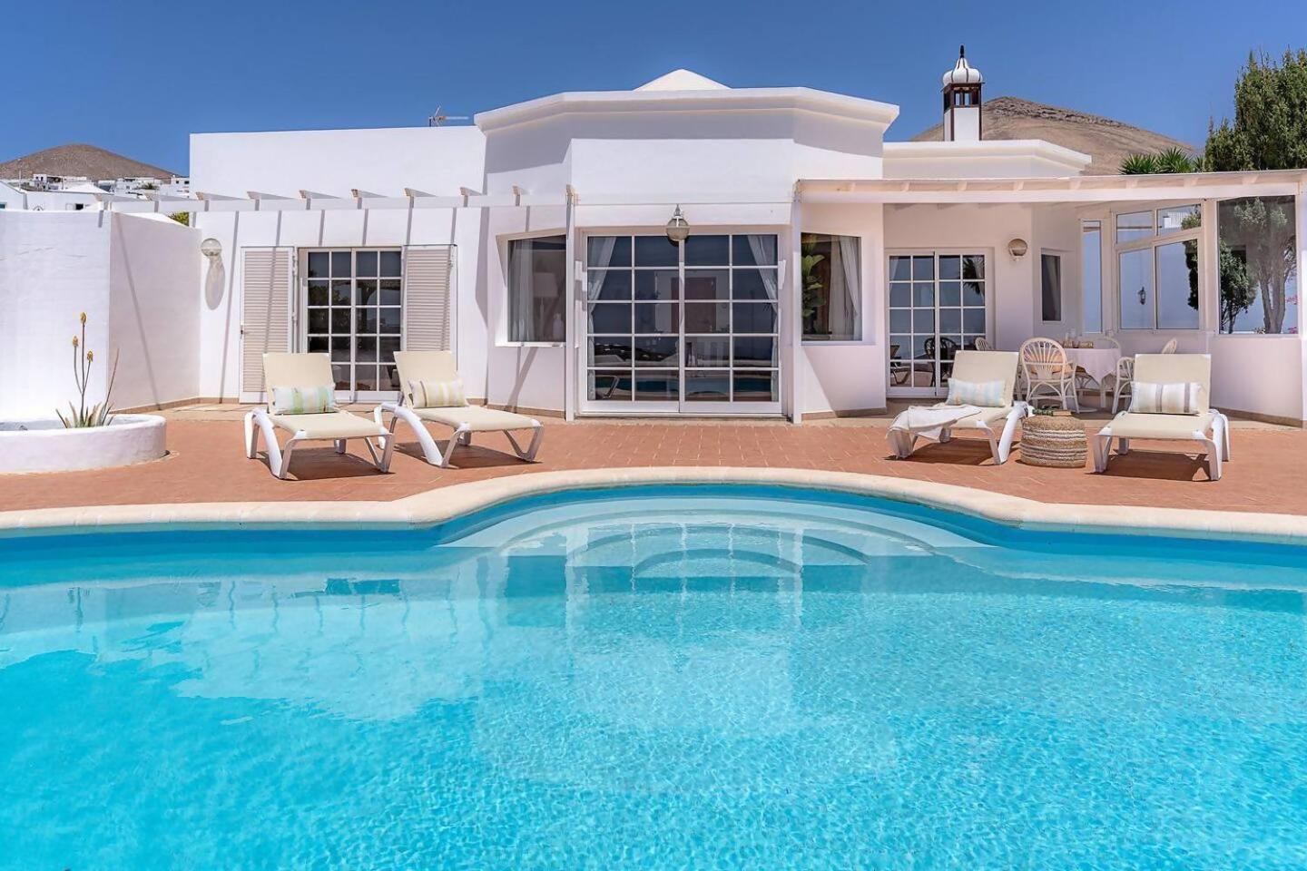 Amazing 3 Bedroom Ocean View With Pool Tías Extérieur photo